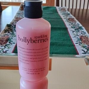 Philosophy Sparkling Hollyberries Shampoo, Shower Gel & Bubble Bath NEW